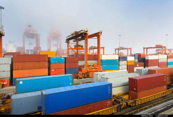 201501CentermOnDock-RailVFPA-2048×1393